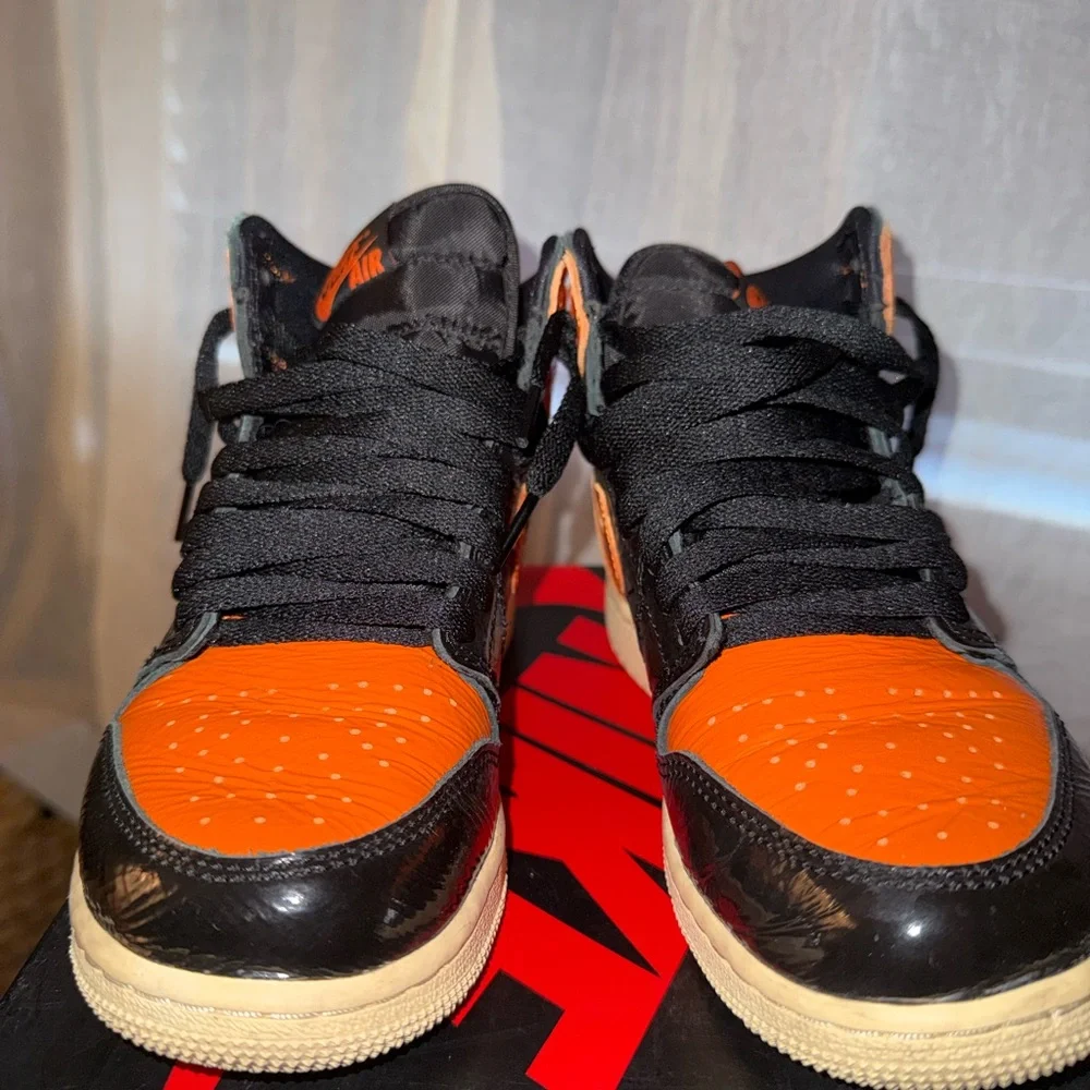 Air Jordan 1 Retro High OG 'Shattered Backboard 3.0' - Picture 6 of 9